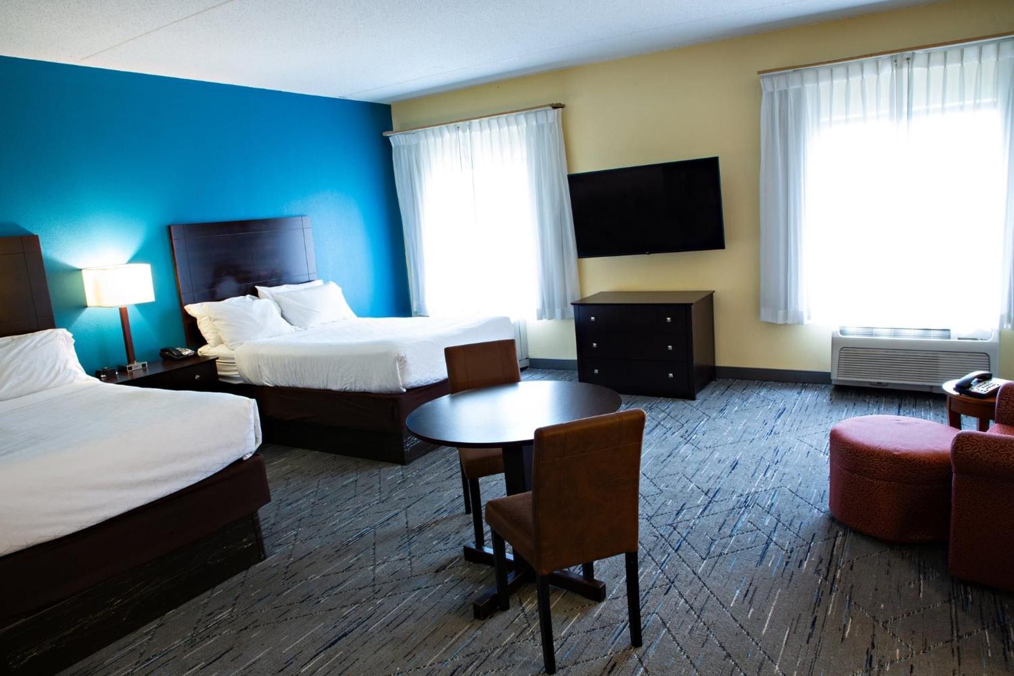 Holiday Inn Express & Suites Harrisburg West Mechanicsburg Dış mekan fotoğraf
