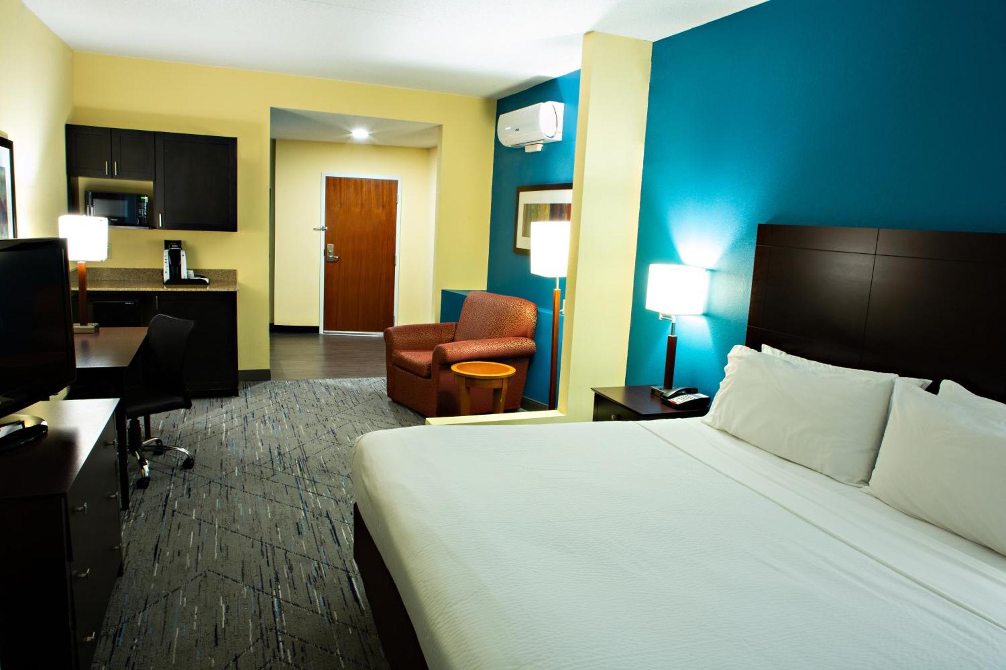 Holiday Inn Express & Suites Harrisburg West Mechanicsburg Dış mekan fotoğraf