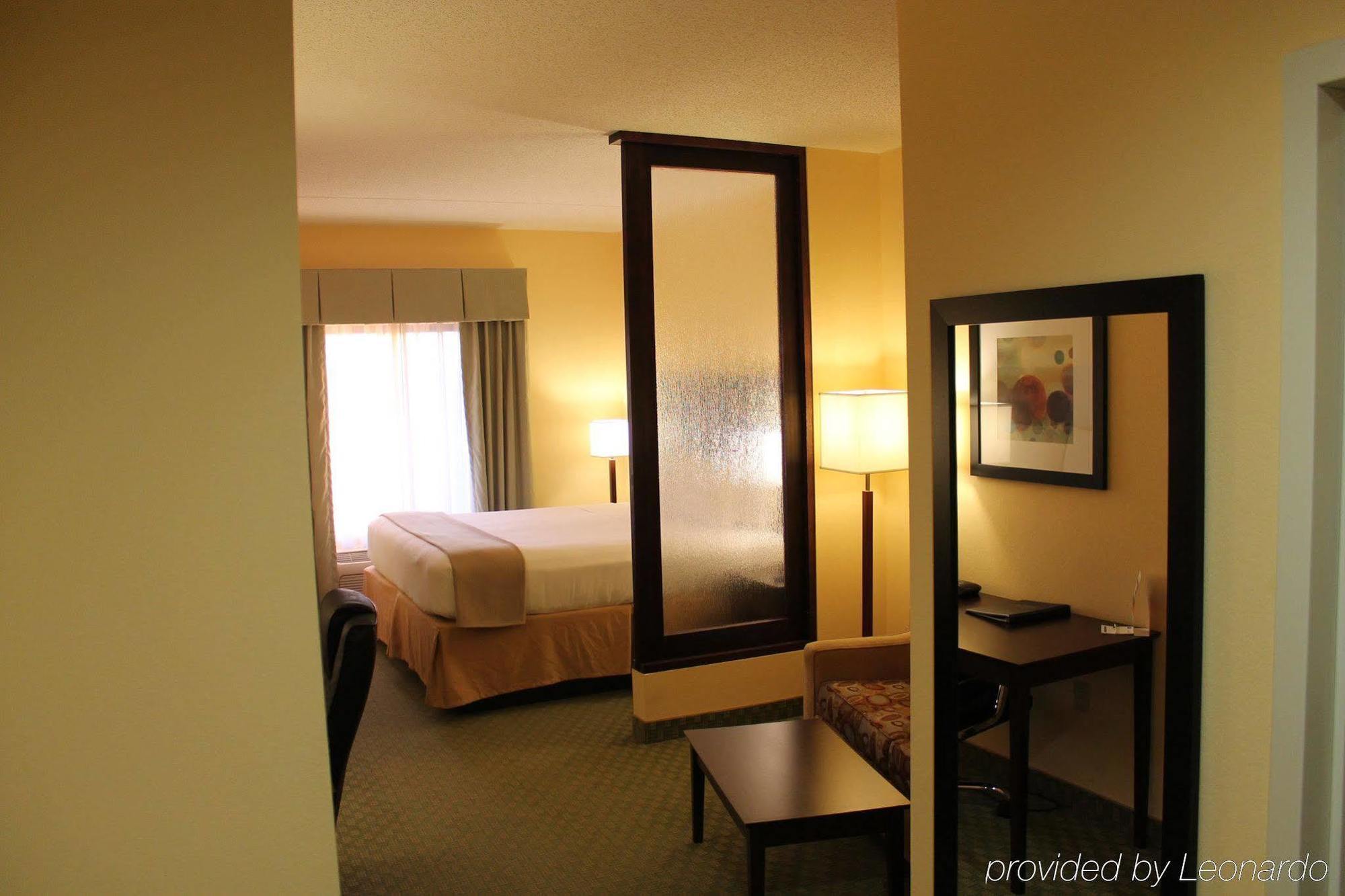 Holiday Inn Express & Suites Harrisburg West Mechanicsburg Dış mekan fotoğraf